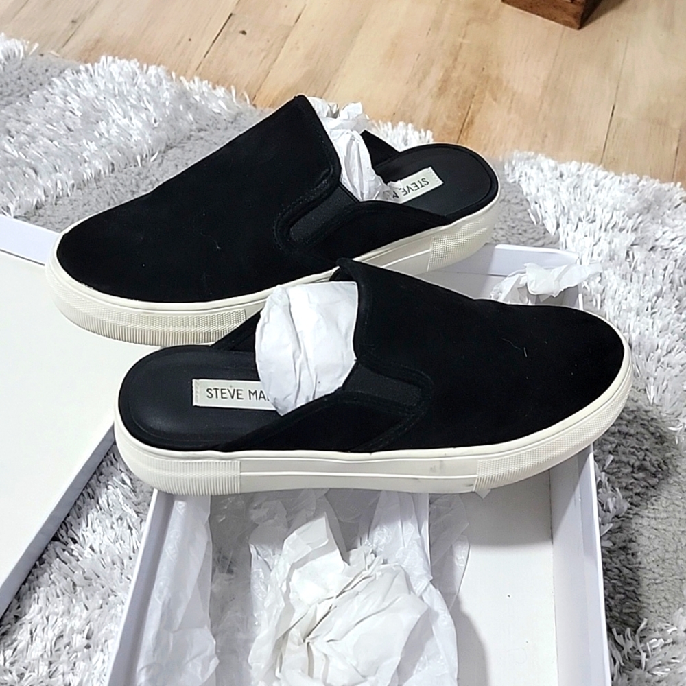 Steve madden Slip on sneakers